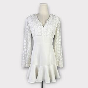 Keepsake The Label Floral Embroidered Long Sleeve Dress Small NEW